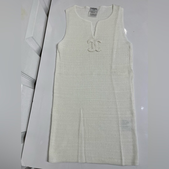 Chanel Sleeveless Top  40 - Picture 6 of 11